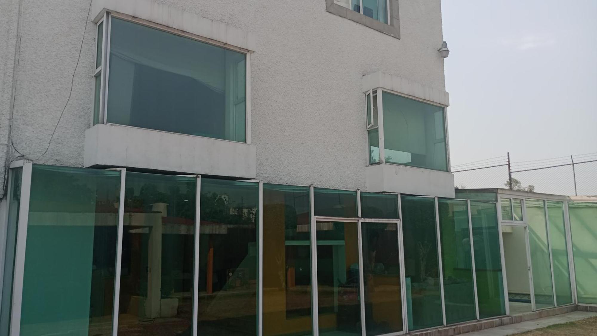 Casa De Reyes En Satelite Holiday home